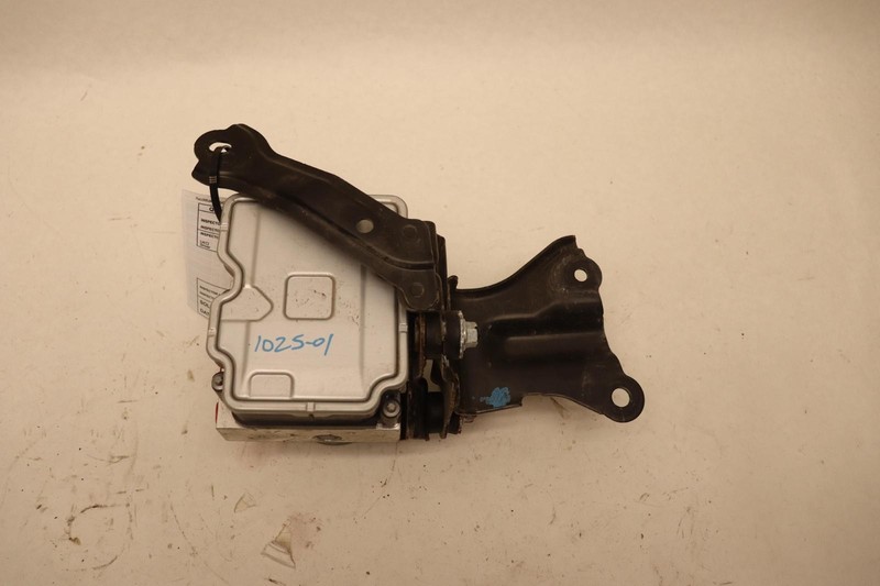 2019-2023 TOYOTA COROLLA HATCHBACK FWD M/T POWER ANTI LOCK ABS BRAKE PUMP OEM