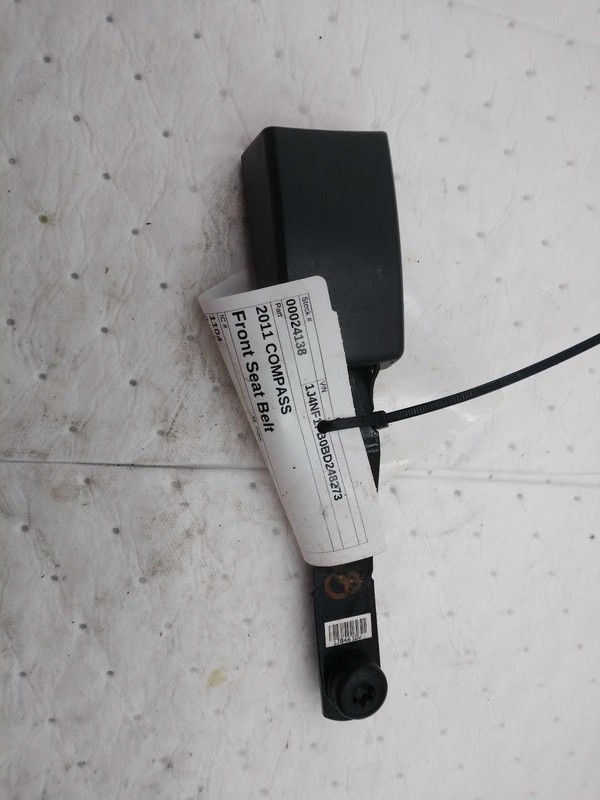 2011 Jeep Compass OEM Silver Seat Belt 1JB451DVAA 4DR 153K Miles
