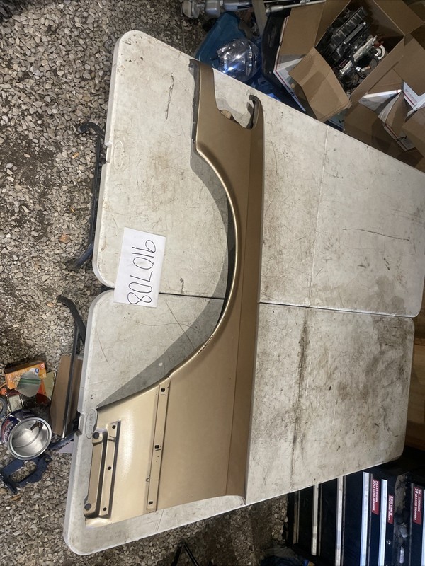 81-91 Mercedes W126 420SEL 560SEL 300SDL Sedan Front Left Driver Side Fender OEM