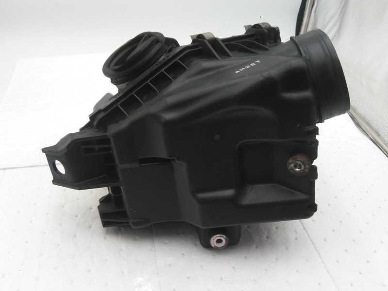 2015 Acura ILX Air Cleaner Assembly OEM 2.0L Used 125K Miles Blue