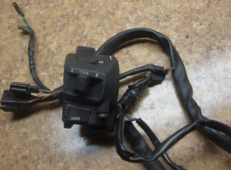 1991 Honda CBR600 F2 CBR 600 CBR600F2 600F2 Left Switches Controls Horn Turn F13