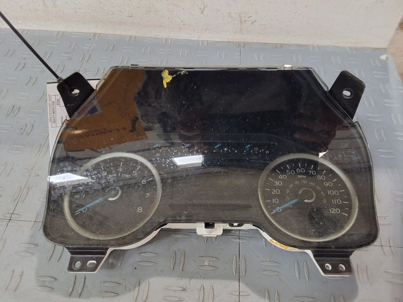 Speedometer Cluster KPH Fits 17-18 FORD F150 PICKUP 3533895