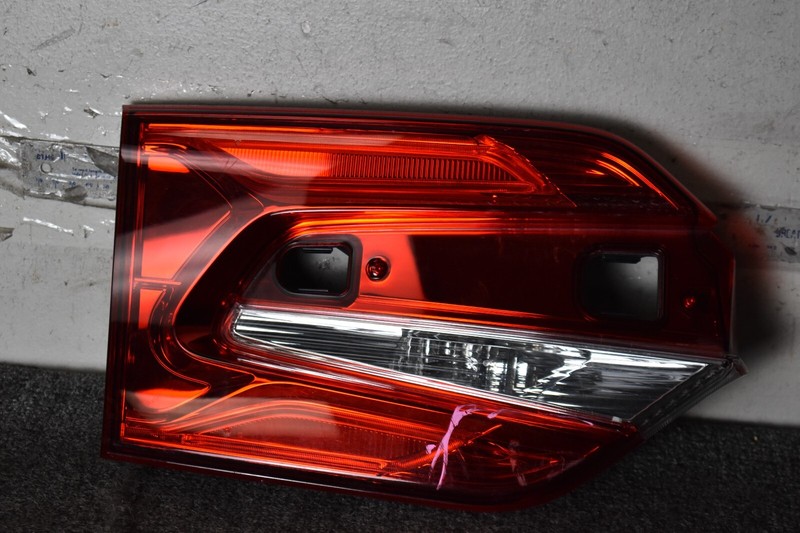 2018-2021 HONDA ODYSSEY LEFT INNER TAIL LIGHT FACTORY OEM