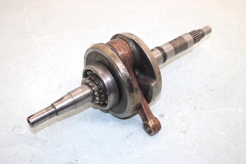 92 Kawasaki Bayou 300 4x4 Oem Crankshaft 13031-1254 13031-1388 AK12