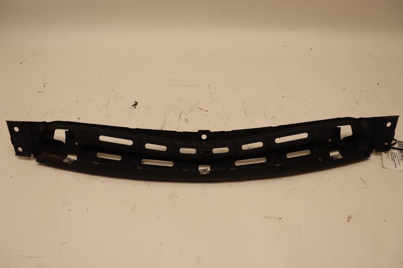 1997-2002 PORSCHE BOXSTER 986 REAR BUMPER CENTER BRACKET SUPPORT OEM