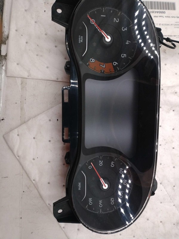 Used Speedometer Gauge fits: 2019 Jeep Compass cluster MPH 160 MPH 7.00`` displa
