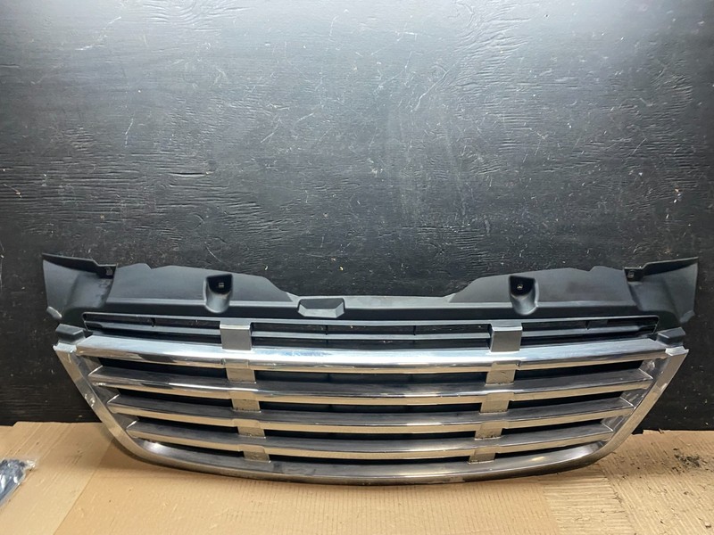 2009 to 2011 Freightliner Sprinter Front Upper Chrome Grill Grille W5930 DG