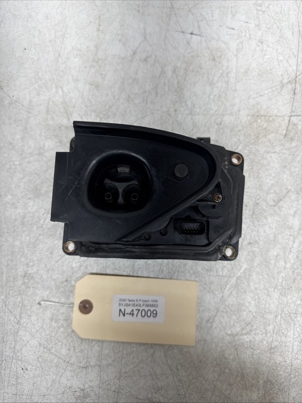 Tesla Model S Charger Charge Port Socket Assembly Genuine 1026041-00-Q 47009 B12