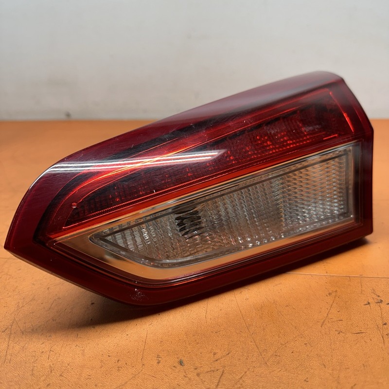84463740 | 2019 2020Buick Envision Rear Right Trunk Inner LED TAILLIGHT OE RH