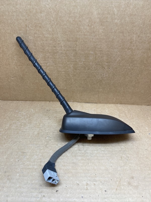 2017-2019 KIA SOUL EV Roof Mounted Radio Antenna Base OEM FACTORY 96210-B2330