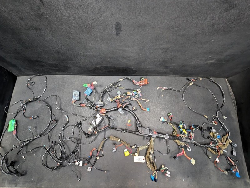 Body Wiring Harness (For Pigtails) 2000 Chevrolet Corvette For Parts X
