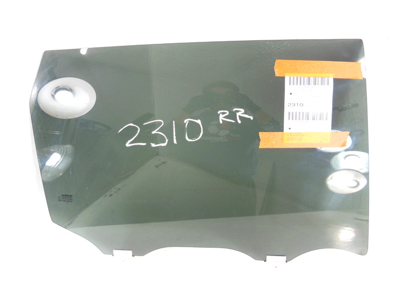 2015-2020 Nissan Rogue Rear Door Window Glass Passenger Right RH OEM