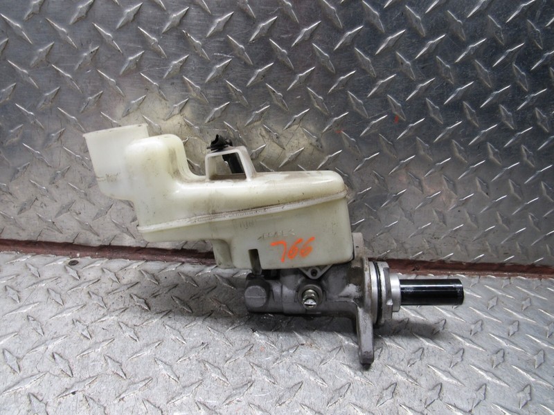 14 15 16 17 TOYOTA CAMRY BRAKE MASTER CYLINDER