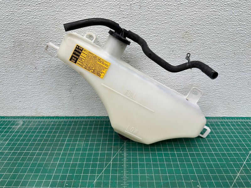 15-17 LEXUS RC350 3.5L RADIATOR OVERFLOW EXPANSION TANK RESERVOIR OEM