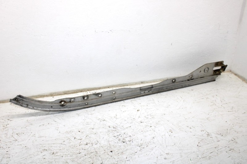 2002 Yamaha Sx Viper Oem Left Skid Rail 8EA-47411-00-00 SY60