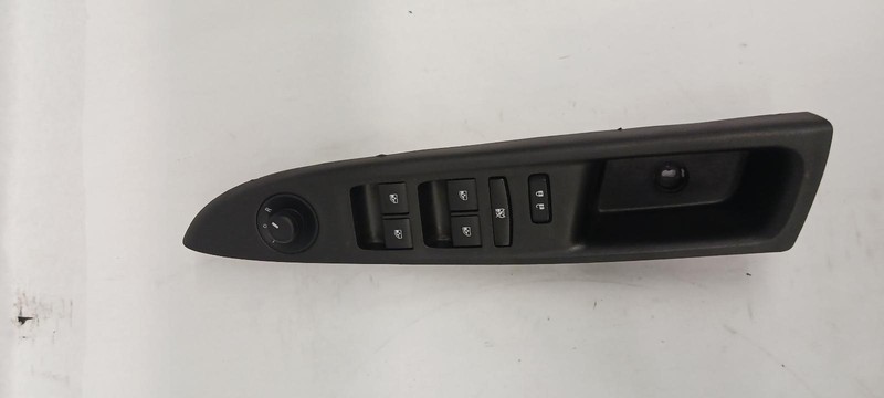 16-'22 CHEVROLET SPARK Left Driver Front Door Switch OEM 1 Year Warranty!!