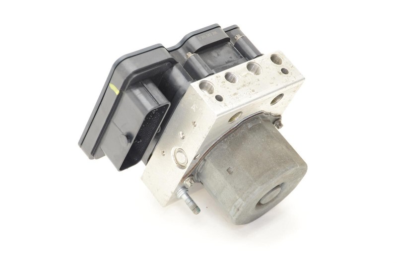 12-16 Tesla Model S ABS Pump with Module