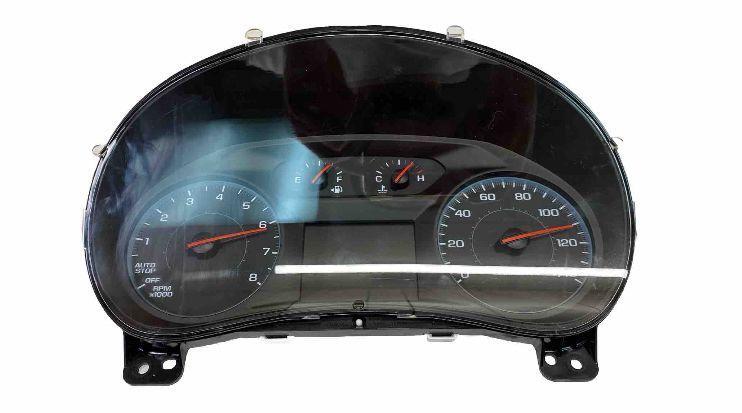 Chevrolet Equinox cluster speedometer 2018 1.5L 84240633 34k miles OEM assy