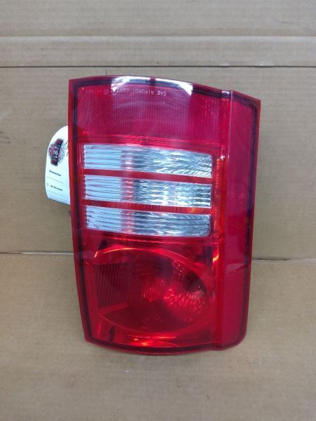Driver Left Tail Light Fits 08-10 TOWN & COUNTRY 242708