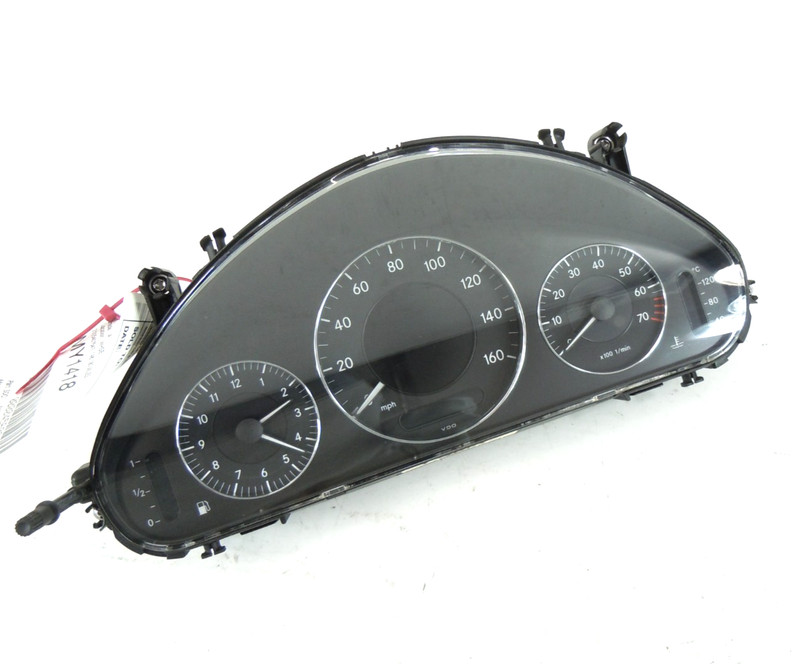 2006 06 Mercedes-Benz E350 Speedomter Instrument Cluster MPH OEM 146K