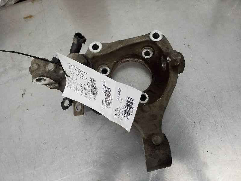 Driver Left Front Spindle/Knuckle Fits 10-16 EQUINOX 176096