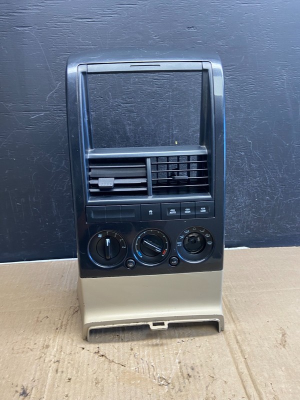 2006 - 2010 Ford Explorer Radio Heater Climate A/C Control BezelTrim AE2064 DG