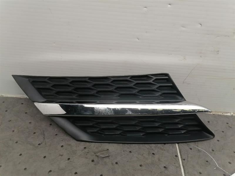 Driver Left Grille Upper Fits 13-15 RAV4 794398