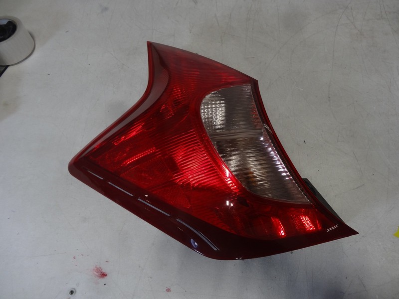 2014-2017 Nissan Versa Left Driver Side Taillight! Factory Original Part!