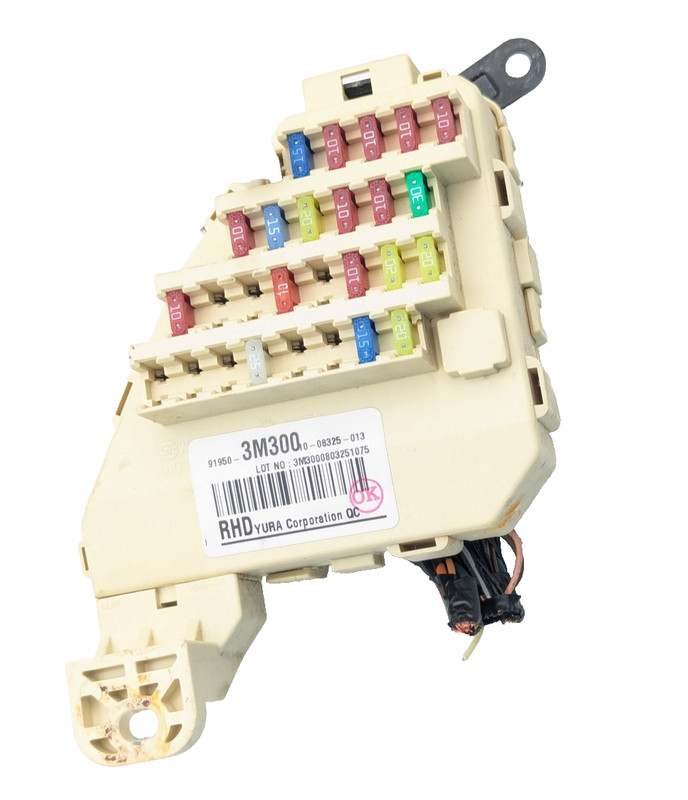 09-11 Hyundai Genesis Interior Fuse Box Junction Module 91950-3M300 Oem