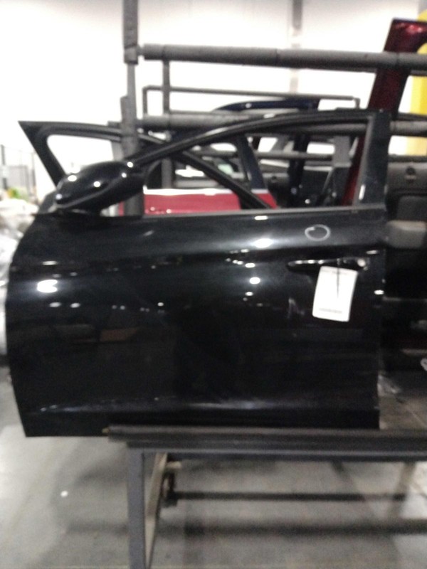 2019 Hyundai Elantra Left Door Black Used OEM Small Ding 649517