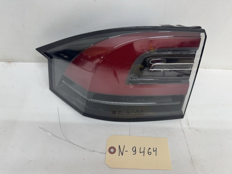 ⚡️16-20 Tesla X Left Driver Outer Tail Light Lamp 1034332-00-BN-9464 B152