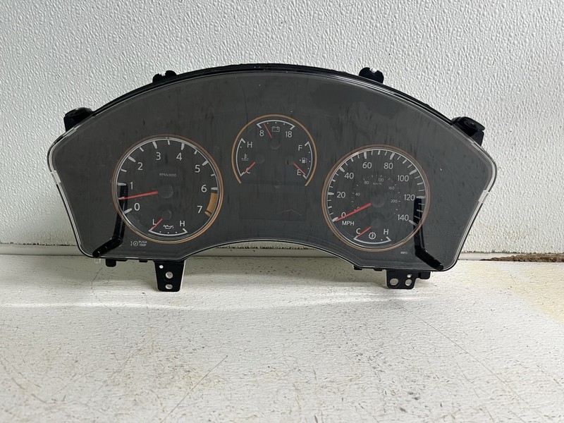 2013-2015 Nissan Titan SL Speedometer Gauge Cluster 24810 9GE2B