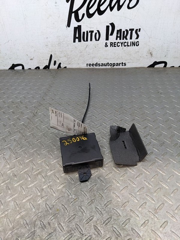 13-24 RAM 1500 PASSENGER RIGHT FRONT DOOR CONTROL MODULE OEM1177721