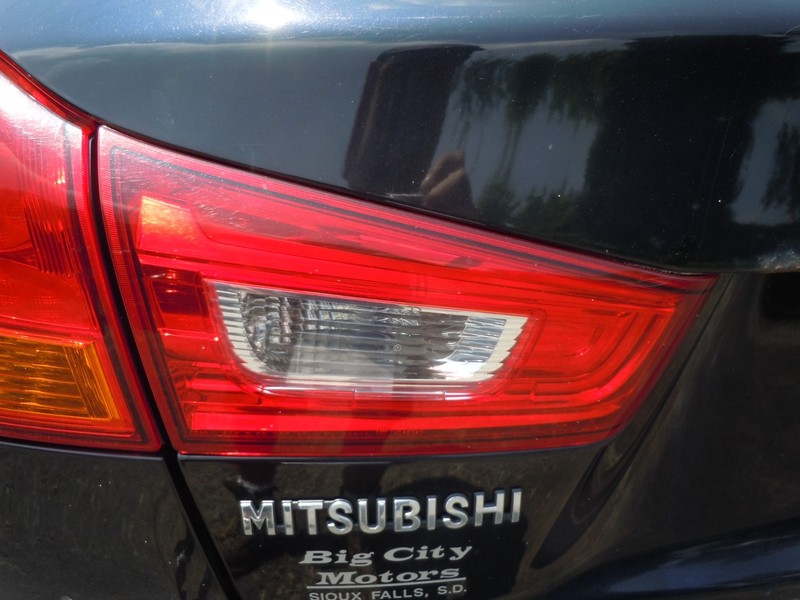 11-19 Mitsubishi Outlander Sport Liftgate Lid Mounted Tail Light Driver Left OEM