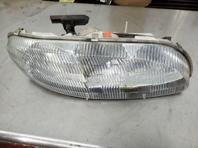 Passenger Right Headlight Fits 95-01 LUMINA CAR 178222