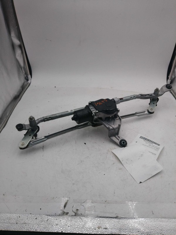 2023 Jeep Grand Cherokee Wiper Motor OEM 68505537AA Grey 14K Miles