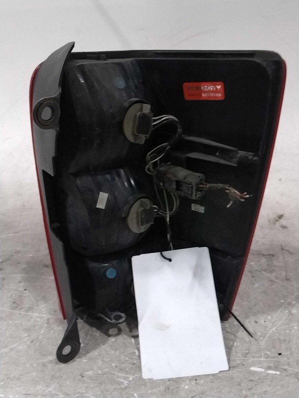 Used Left Tail Light Assembly fits: 2009 Chrysler Aspen Left Grade A