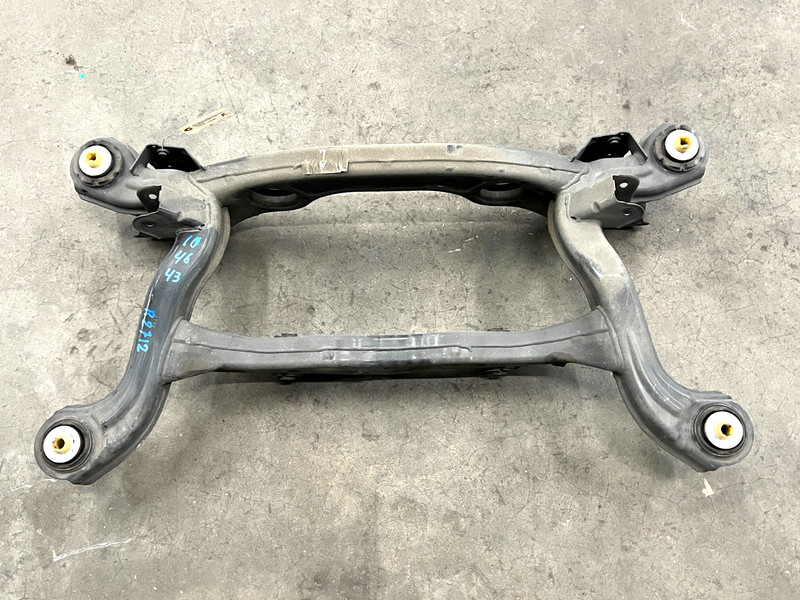 ⭐2019-2025 MERCEDES-BENZ A220 2.0L FWD REAR SUB FRAME CROSSMEMBER OEM LOT2712
