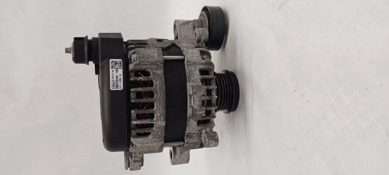 23-'24 FORD ESCAPE Alternator 2.0L 29k miles OEM 1 Year Warranty!