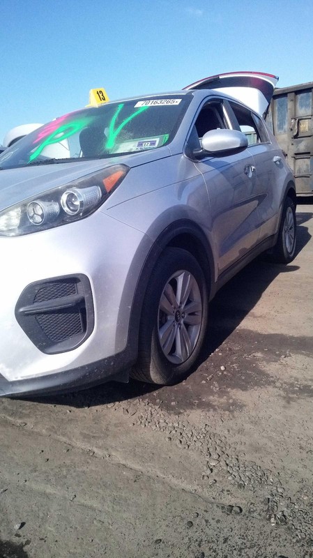 2017 Kia Sportage Suspension Assembly Silver 2.4L 76K Miles Used Part