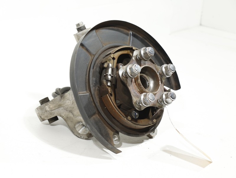 16-19 Infiniti Q50 Rear LEFT 2.0L RWD Side Suspension Spindle Knuckle & Hub OEM
