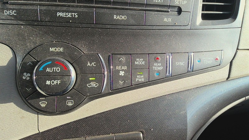 Heater A/c Control TOYOTA SIENNA 11 12 13 14