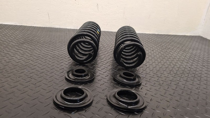 21-24 Toyota Venza Rear Suspension Coil Springs Pair OEM 48231-48740