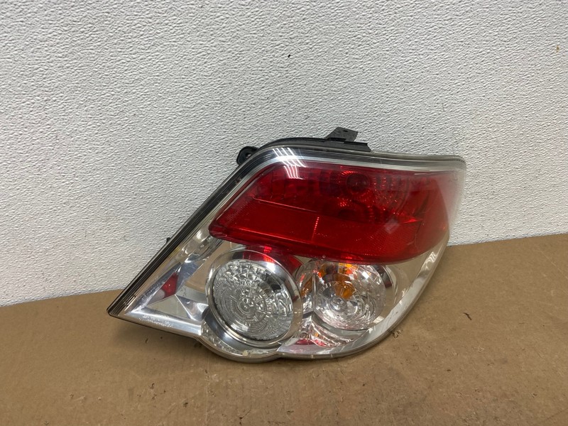 2006 to 2007 Subaru Impreza Wagon OEM Right Passenger Tail Light AC5963 LK