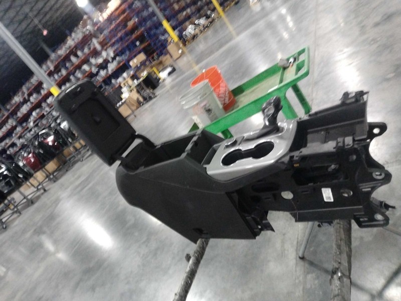 2019 Chevrolet Blazer Automatic Transmission Shift Lever Assembly Black Used