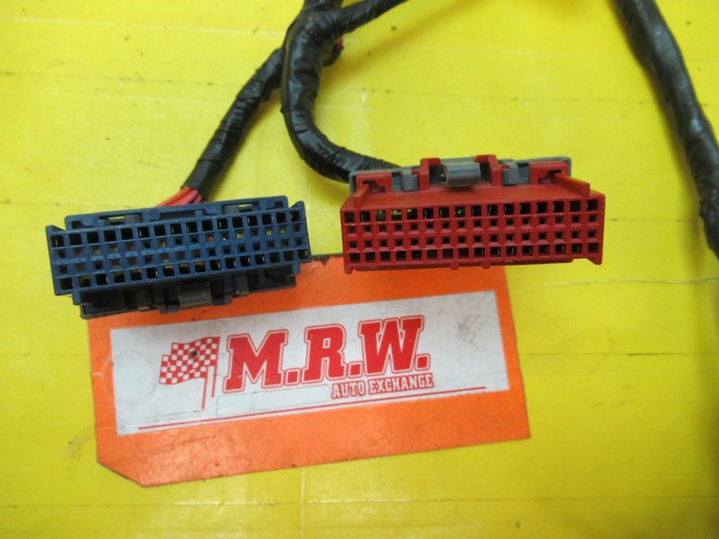 NAVIGATION ONSTAR COMPUTER WIRE PLUG 12221379 for 01 02 03 SAAB 9-3 04 SAAB 9-5