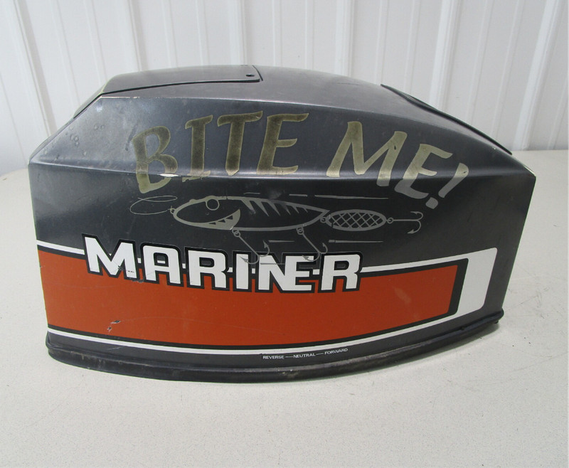 2168-9685M Mariner Outboard Top Engine Cover Cowl 40 HP Magnum Manual Start