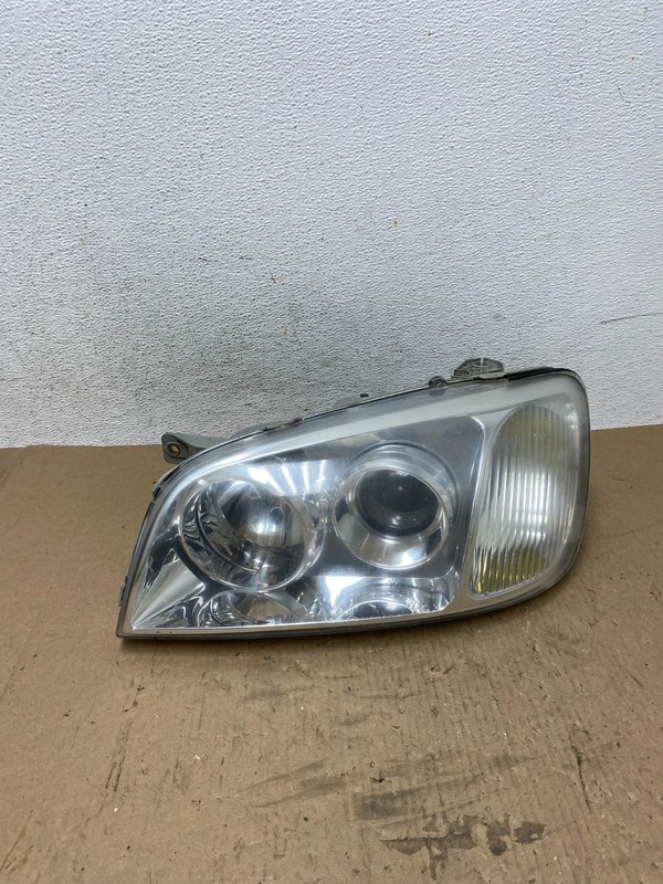 2004 2005 Hyundai XG350 XG Left Driver LH Headlight Halogen AD7838 DW