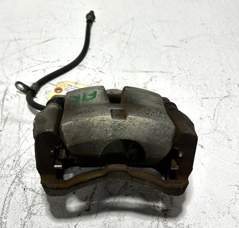 FWD Front Passenger Side Disc Brake Caliper Assembly Toyota Camry 2018-2024 OEM