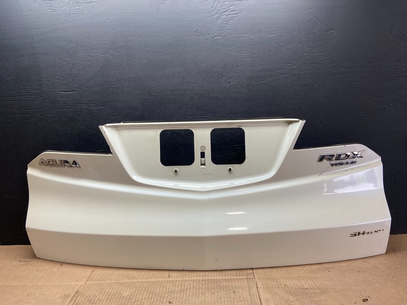 2007 2008 2009 Acura RDX Rear Trunk Panel Moulding C9798 OEM DG1